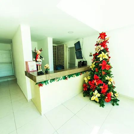 Apartment El Emblematico. Hermoso Apartamento Entero Cerca Al Mar Con Piscina Y Mascofrendly. Cartagena